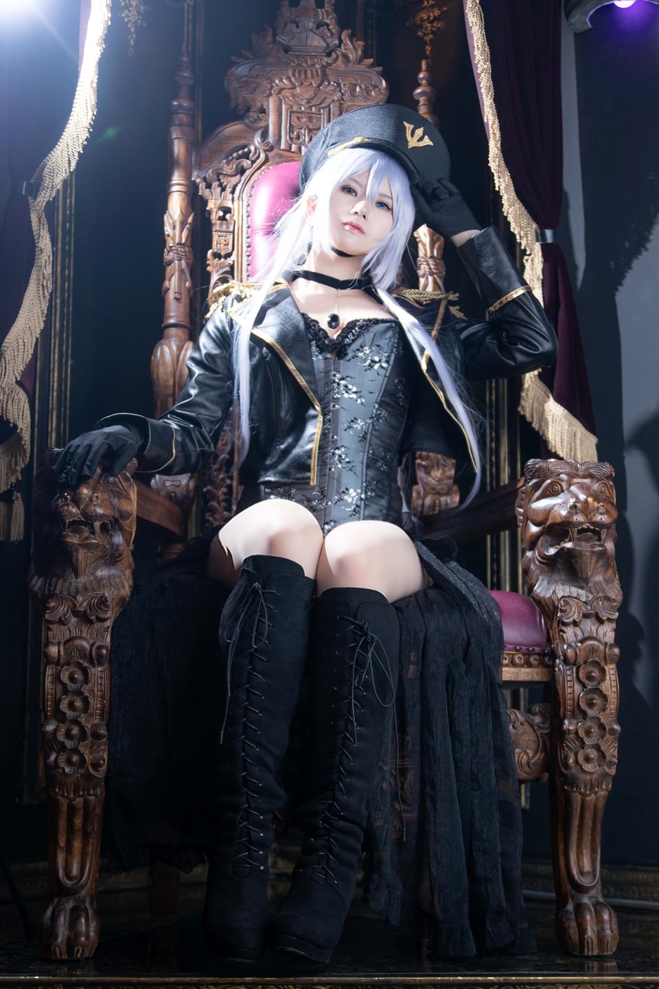 風見りん Bisque doll Queen-erohere79.jpg